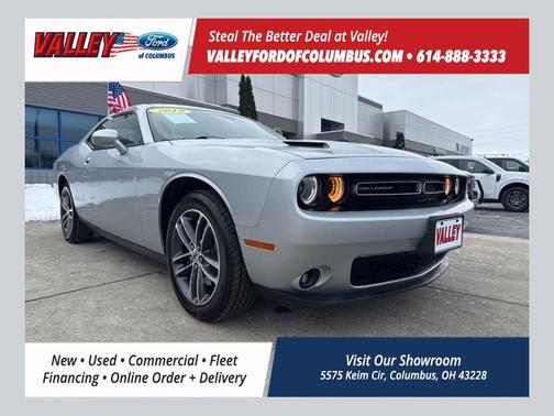 2019 Dodge Challenger SXT
