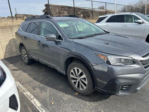 2022 Subaru Outback Premium