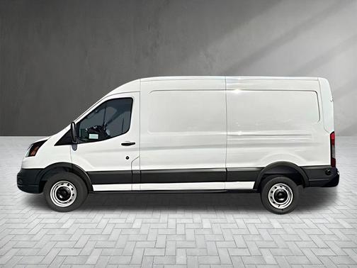 2026 Ford Transit-250 148 WB Medium Roof Cargo