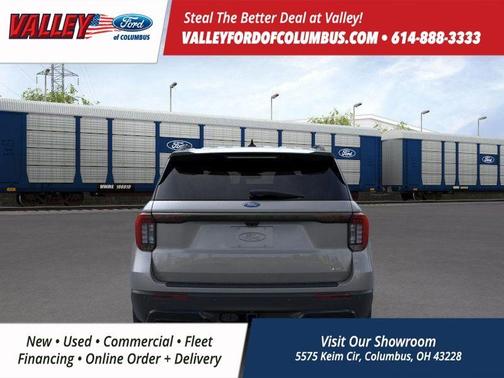 2025 Ford Explorer ST-Line