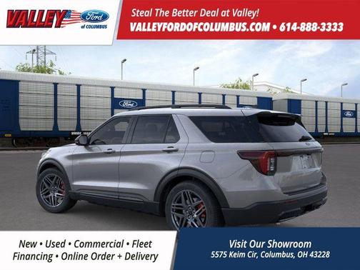 2025 Ford Explorer ST-Line