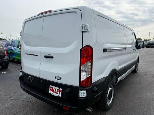 Oxford White 2026 Ford Transit-250 Base