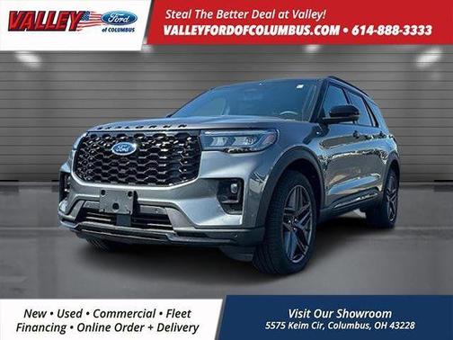 2025 Ford Explorer ST-Line