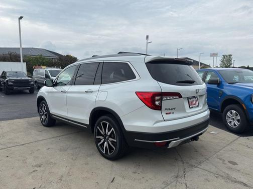 2022 Honda Pilot Elite