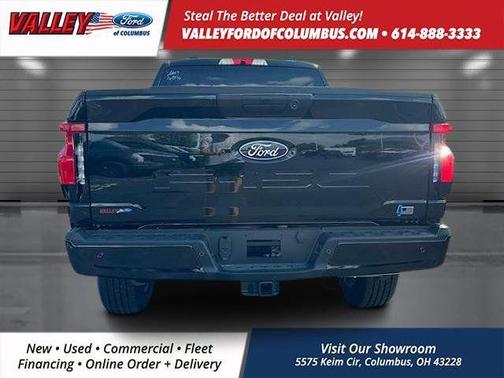 2025 Ford F-150 Lightning Flash