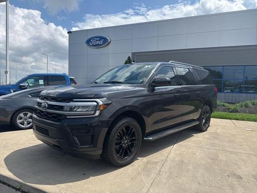 2022 Ford Expedition Max XLT