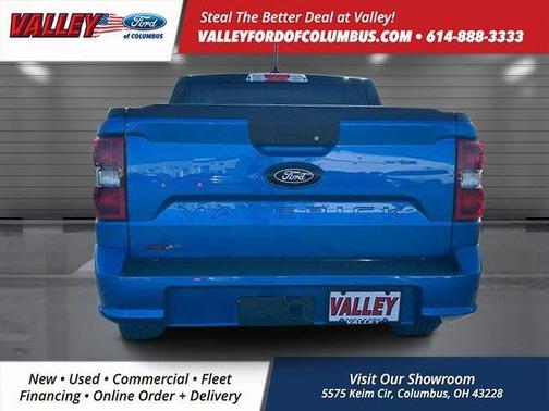 2025 Ford Maverick Lobo Standard