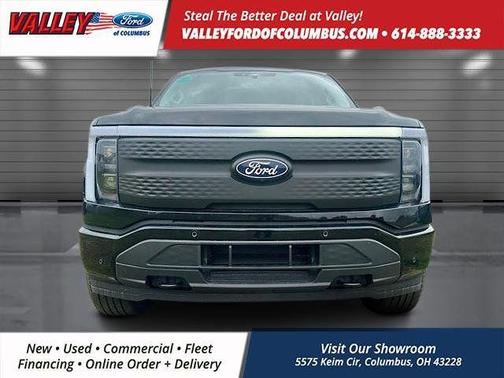 2025 Ford F-150 Lightning Flash