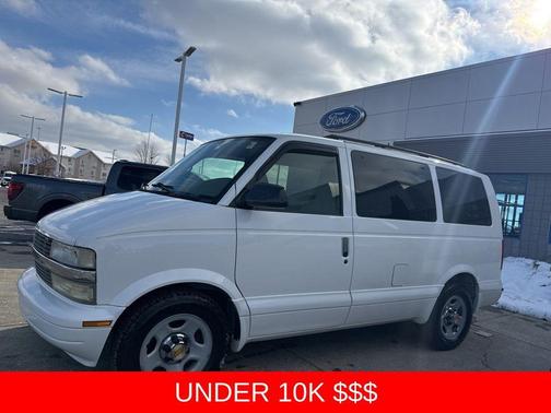 2004 Chevrolet Astro 