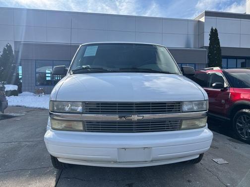 2004 Chevrolet Astro 