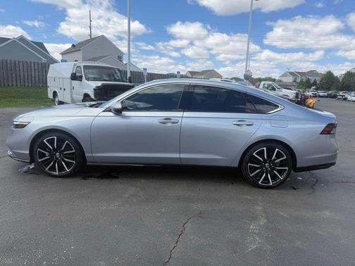 Solar Silver Metallic 2025 Honda Accord Hybrid Touring