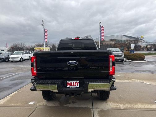 2025 Ford F-350 Lariat Super Duty