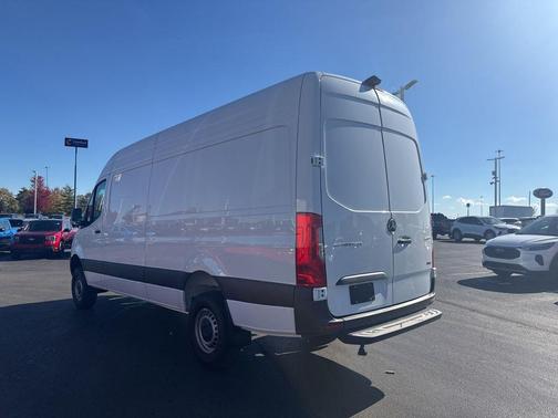 2025 Mercedes-Benz Sprinter 2500 170 WB