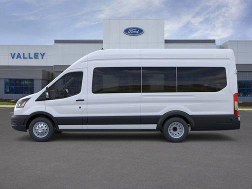 2025 Ford Transit-350 XL