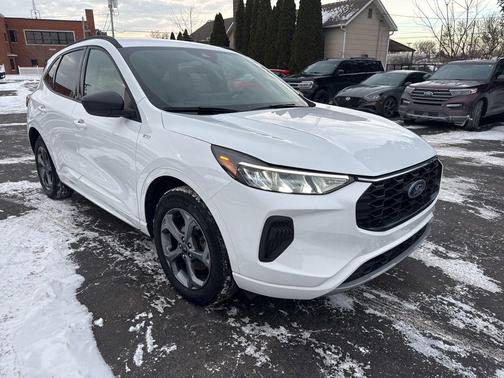 2023 Ford Escape ST-Line