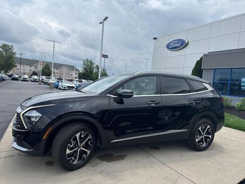 2023 Kia Sportage EX
