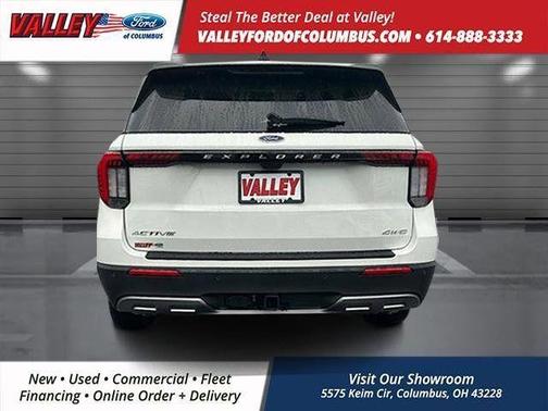 2025 Ford Explorer Active