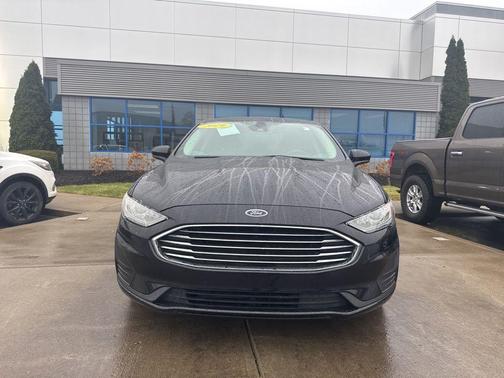 2019 Ford Fusion Hybrid SE