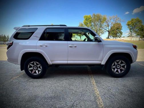 2024 Toyota 4Runner TRD Off Road Premium