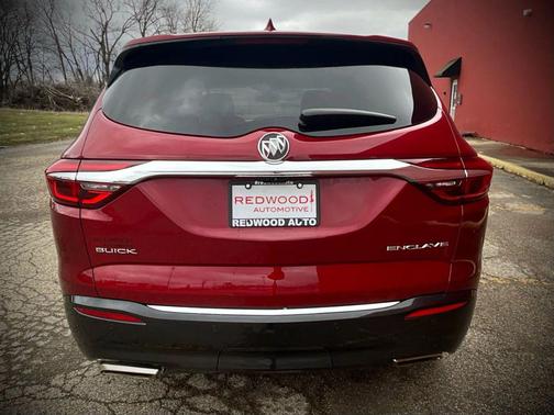 2018 Buick Enclave Essence