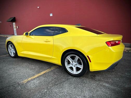 2017 Chevrolet Camaro 1LT