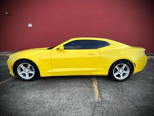 2017 Chevrolet Camaro 1LT