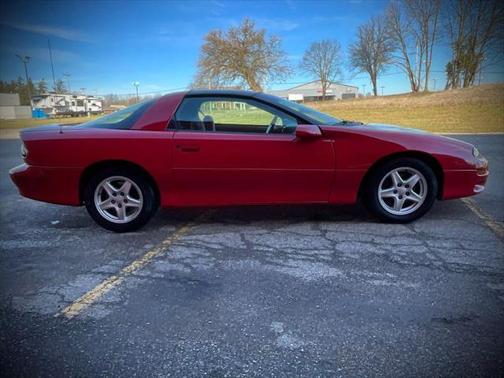 1998 Chevrolet Camaro Base