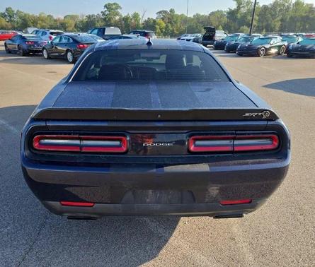 2016 Dodge Challenger SRT Hellcat