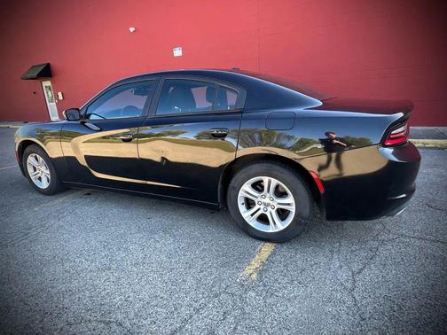 2015 Dodge Charger SE