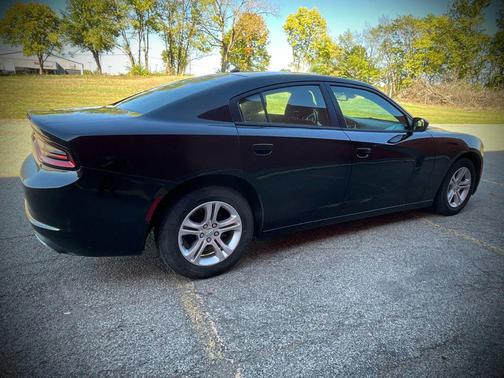 2015 Dodge Charger SE
