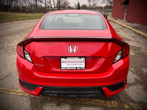 2017 Honda Civic LX-P