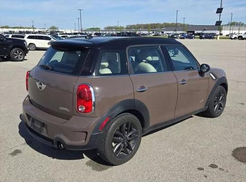 2012 MINI Cooper S Countryman Base
