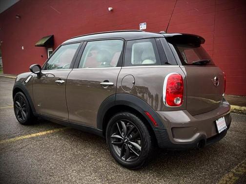 2012 MINI Cooper S Countryman Base