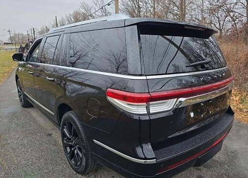 2022 Lincoln Navigator Black Label
