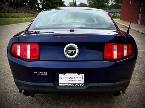 2011 Ford Mustang GT Premium