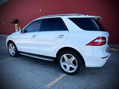 2015 Mercedes-Benz M-Class 4MATIC