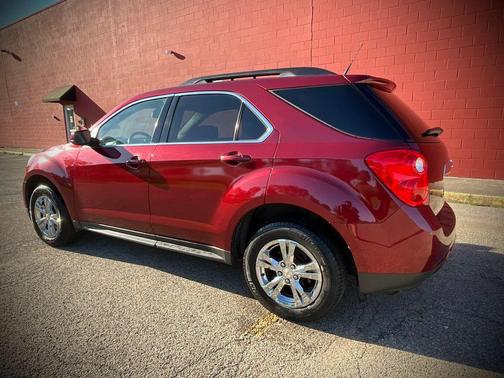 Cardinal Red Metallic 2010 Chevrolet Equinox LT