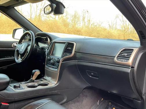 2017 Jeep Grand Cherokee Limited X