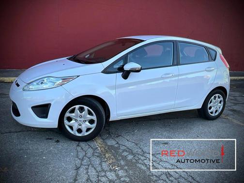 2013 Ford Fiesta SE