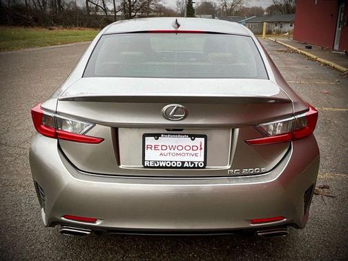 2016 Lexus RC 200t RC 200t Coupe 2D