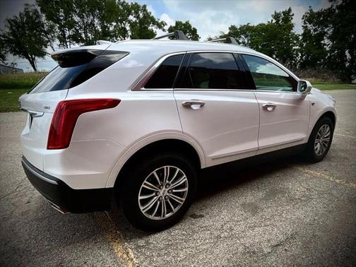 2017 Cadillac XT5 Luxury