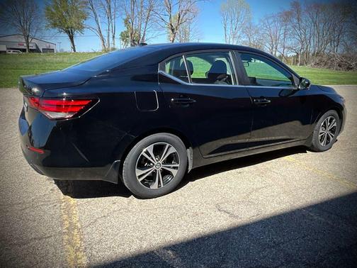 Super Black 2020 Nissan Sentra SV