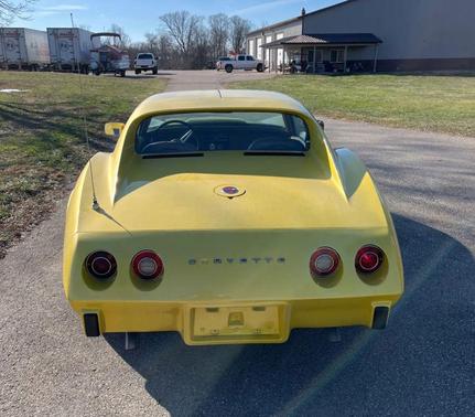 1975 Chevrolet Corvette Base