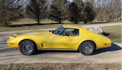 1975 Chevrolet Corvette Base