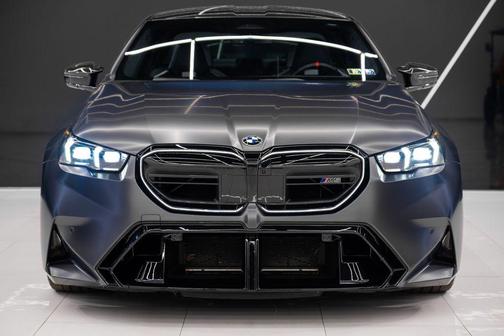 2025 BMW M5 Base