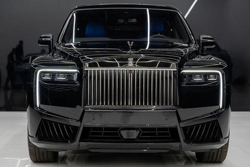2025 Rolls-Royce Cullinan Black Badge