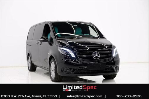 2023 Mercedes-Benz Metris Base