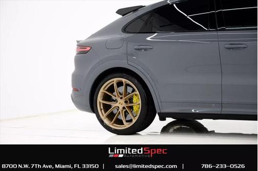 2022 Porsche Cayenne Turbo GT