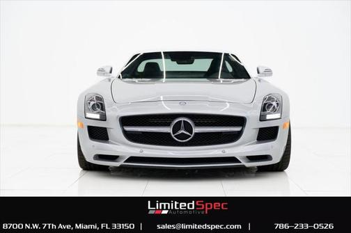 2011 Mercedes-Benz SLS AMG Base