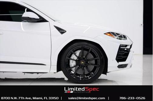 2019 Lamborghini Urus Sport Utility 4D